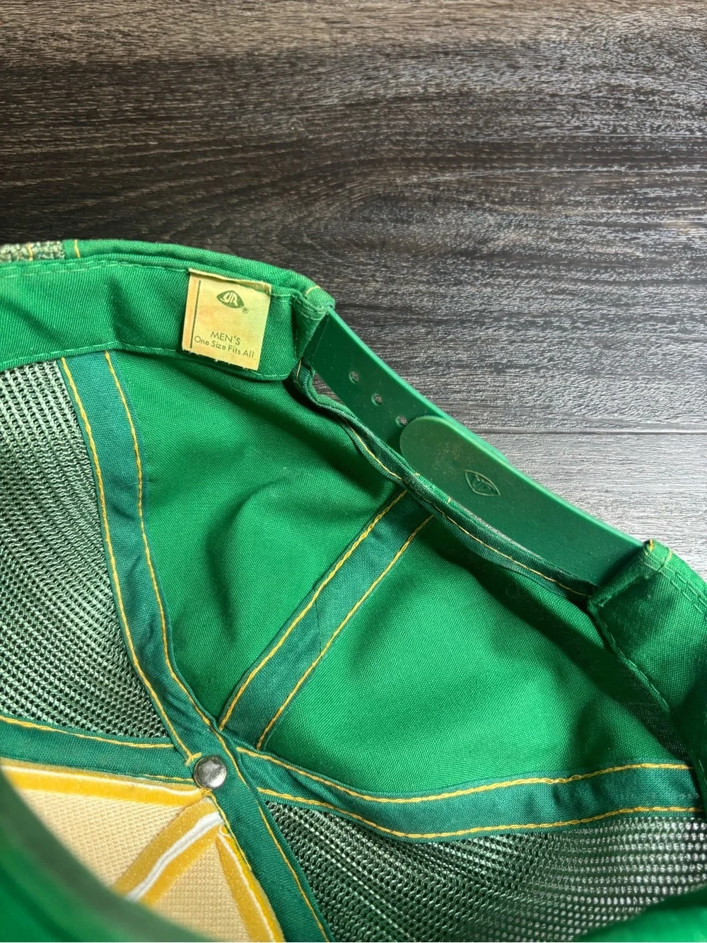 Vintage Remington Green White Snapback Hunting Trucker Cap